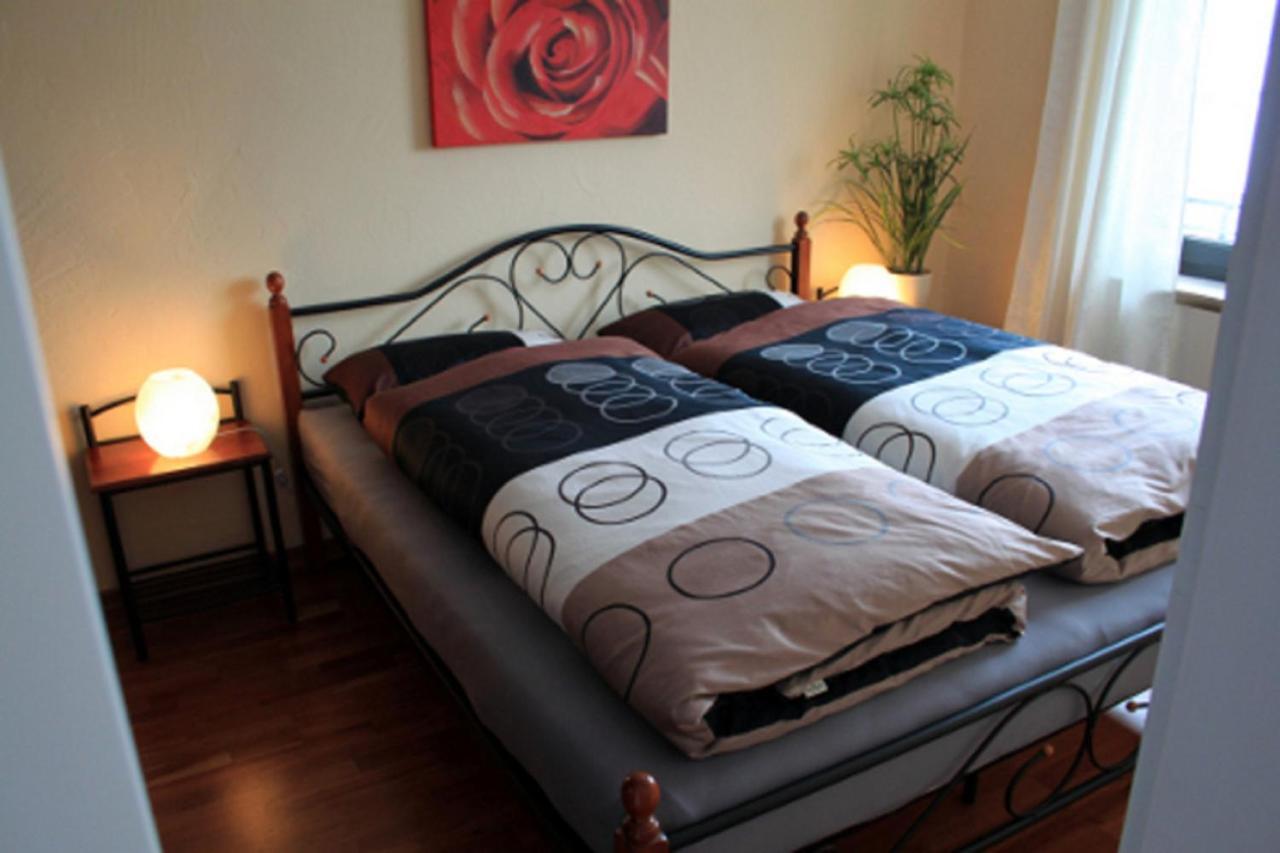 Ferienwohnung Kuck บัดเพอร์ทอนท์ ภายนอก รูปภาพ