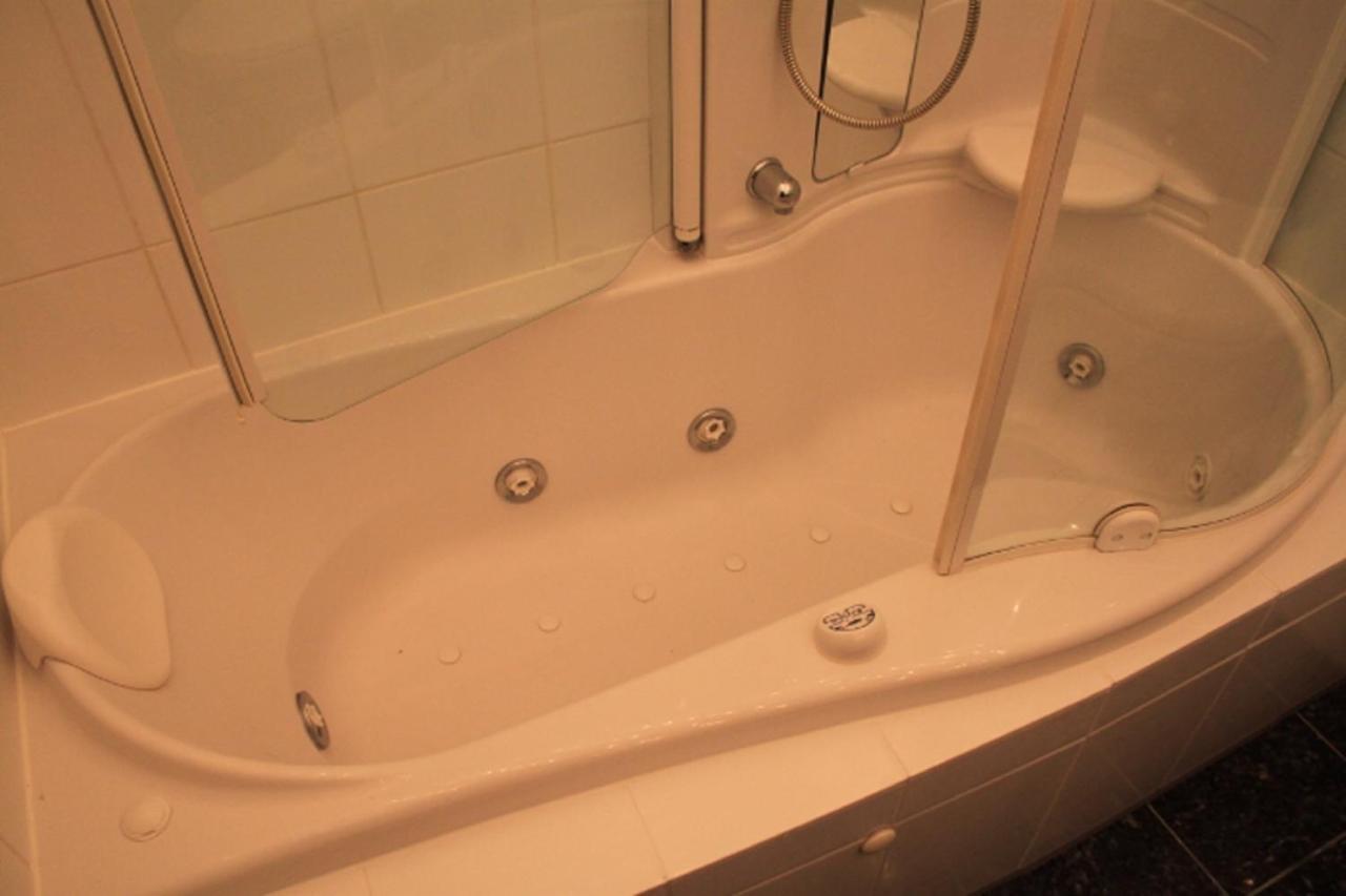 Ferienwohnung Kuck บัดเพอร์ทอนท์ ภายนอก รูปภาพ